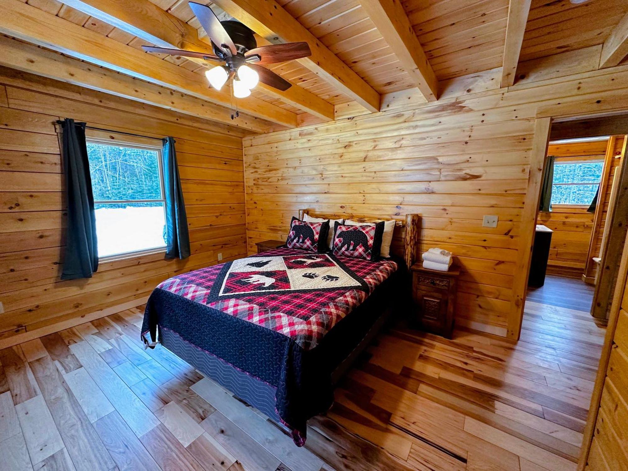 65Pt New Log Cabin In Private Setting. Hot Tub. Gym/Pool Access! Villa Twin Mountain Exterior photo