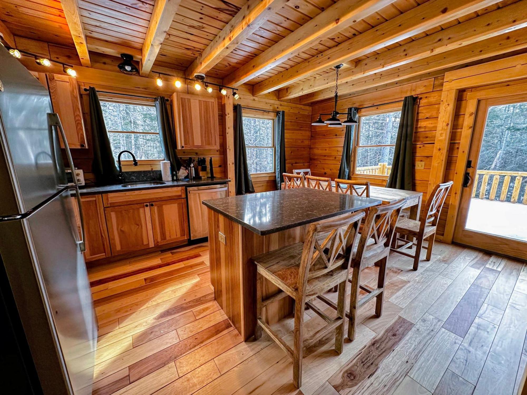 65Pt New Log Cabin In Private Setting. Hot Tub. Gym/Pool Access! Villa Twin Mountain Exterior photo